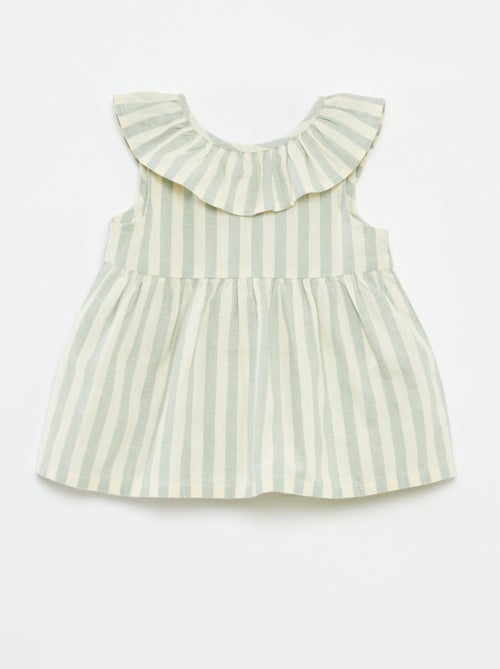 Blusa sem mangas com peitilho com folhos - Kiabi