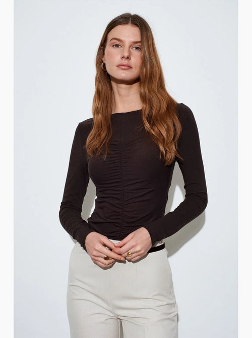 Blusa slim fit com decote barco e manga comprida dilvin - Kiabi