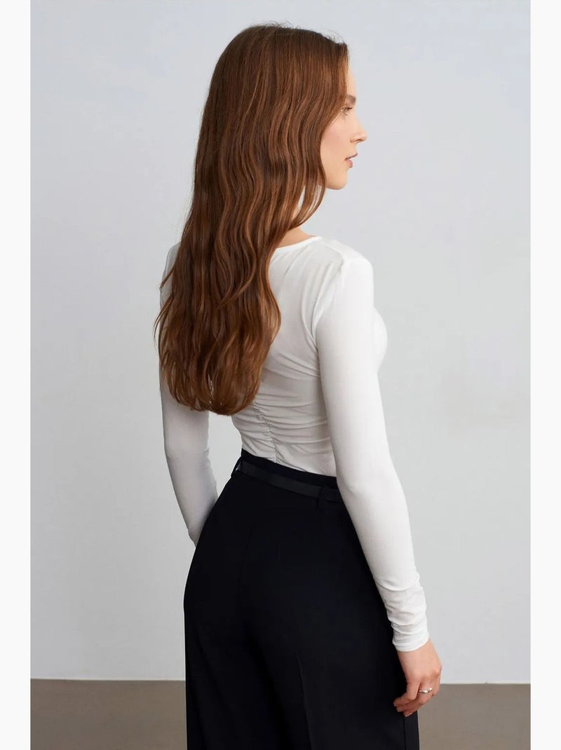 Blusa slim fit com decote barco e manga comprida dilvin Ecru - Kiabi
