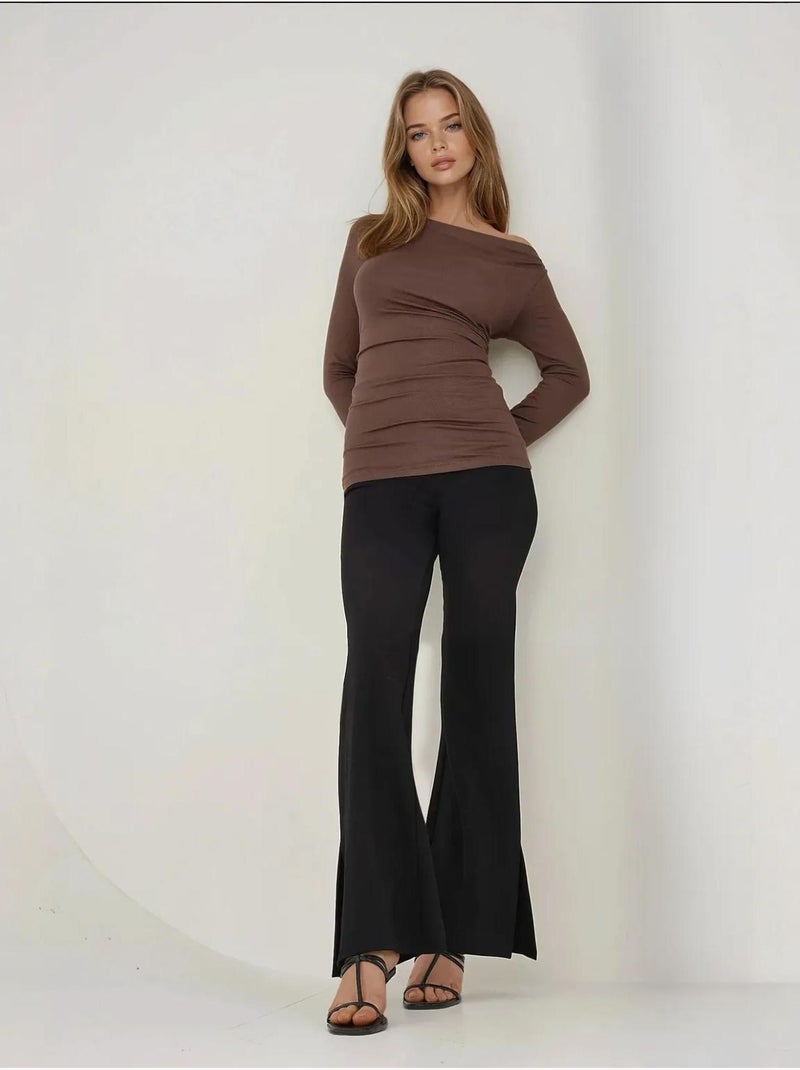 Blusa slim fit com gola assimétrica e manga comprida hiccup Castanho - Kiabi