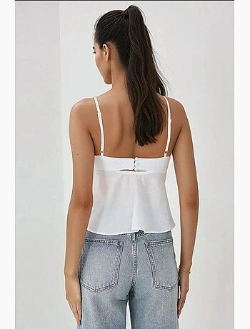Blusa soft touch com decote em v e detalhe de laço hiccup