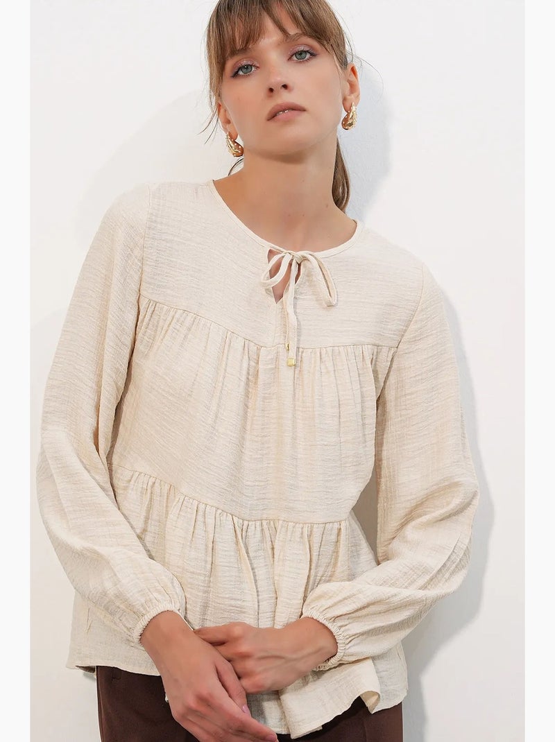 Blusa texturizada nó frontal bdart Creme - Kiabi