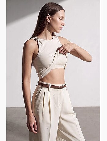 Blusa tipo camisola sem mangas slim fit dilvin