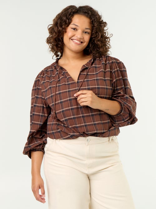 Blusa xadrez com decote com laço - Kiabi Blusa xadrez com decote com laço - Kiabi