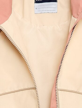 Blusão corta-vento com capuz