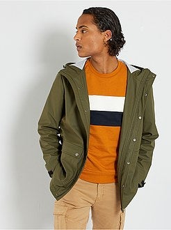 Blusão corta-vento com capuz - Kiabi