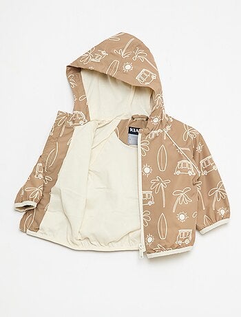 Blusão corta-vento com capuz estampado