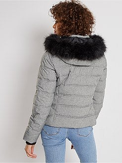 Blusão curto com capuz - Kiabi