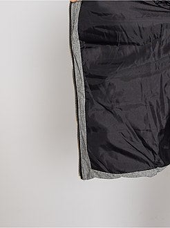 Blusão curto com capuz - Kiabi