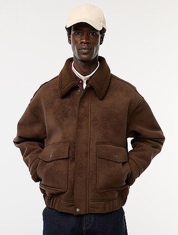 Blusão de aviador estilo pele com gola efeito shearling
