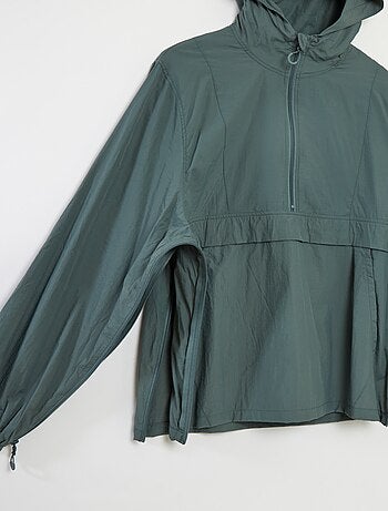 Blusão de chuva com capuz - coleção fácil de vestir