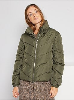 Blusão de penas curto 'JDY' - Kiabi