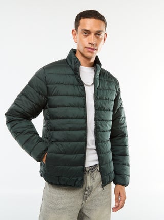 Blusão de penas leve acolchoado liso