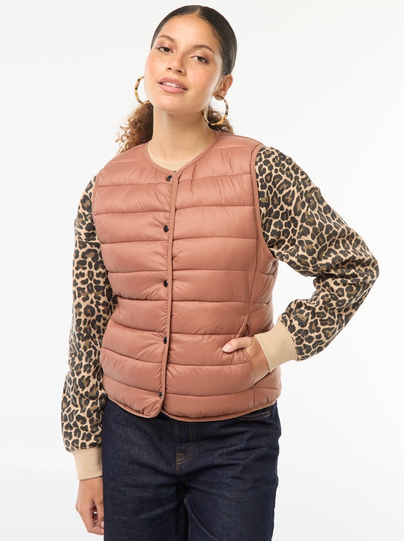 Blusão de penas leve e acolchoado sem mangas Castanho - Kiabi