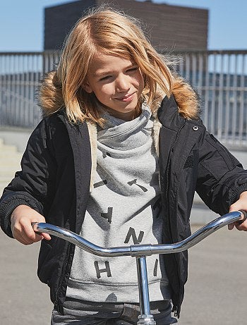 Blusão em imitação de pelo - Kiabi