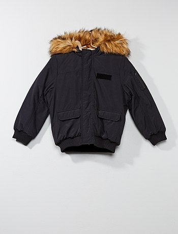 Blusão em imitação de pelo - Kiabi