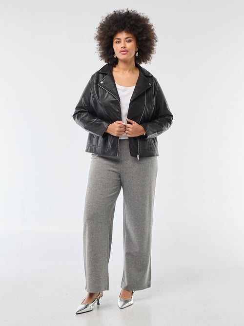 Blusão em pele sintética com gola de alfaiate - Kiabi