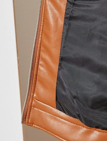 Blusão sem gola em pele sintética - Kiabi