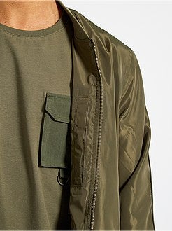 Blusão tipo bomber leve de conceção ecológica - Kiabi