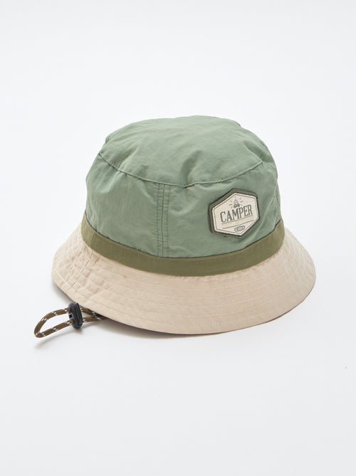 Bob bicolor estilo campista - Kiabi