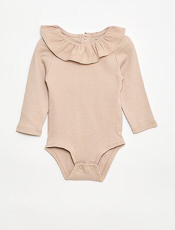 Body canelado com gola