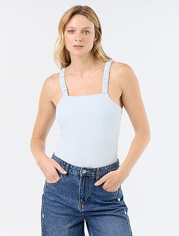 Body com alças elásticas