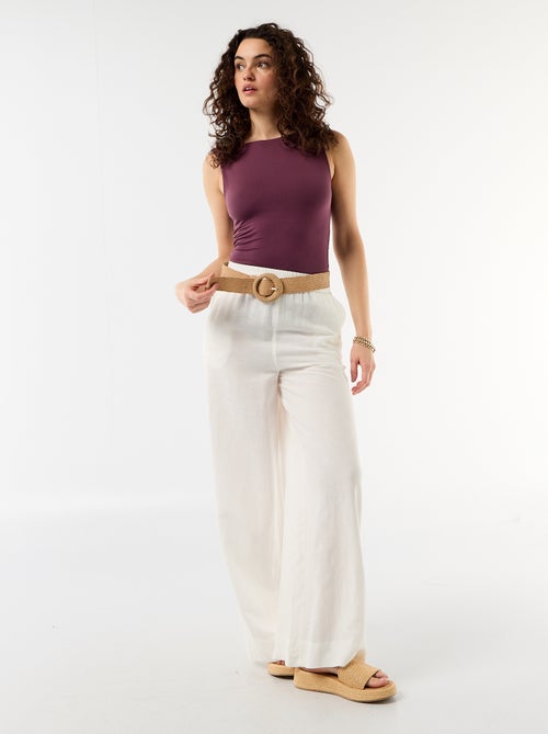 Body com costas decotadas e joia dourada - Kiabi