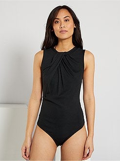 Body com drapejado fantasia - Kiabi