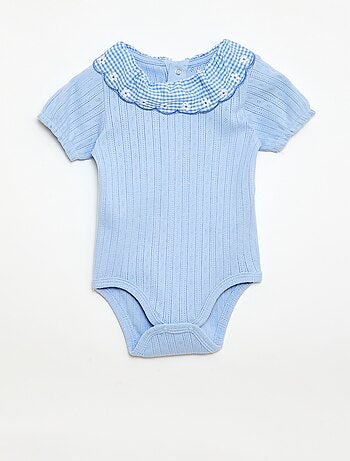 Body com gola babada padrão vichy
