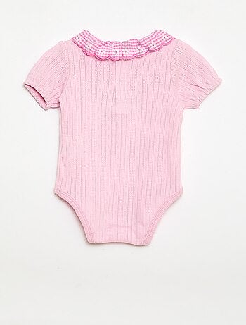 Body com gola babada padrão vichy