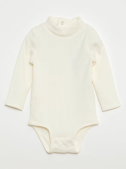 Body em malha piqué com gola alta - Kiabi