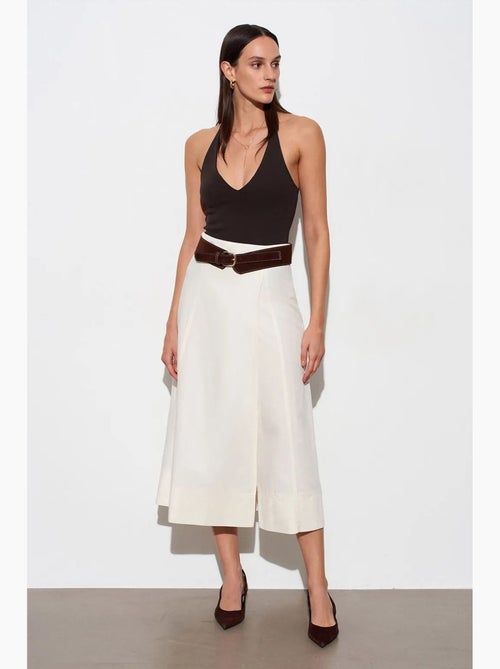 Body recortes decote halter justo dilvin - Kiabi Body recortes decote halter justo dilvin - Kiabi