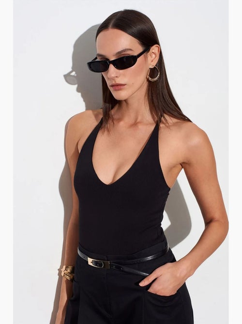 Body recortes decote halter justo dilvin - Kiabi Body recortes decote halter justo dilvin - Kiabi