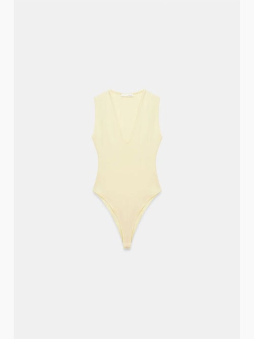 Body sem mangas decote u justo dilvin - Kiabi Body sem mangas decote u justo dilvin - Kiabi