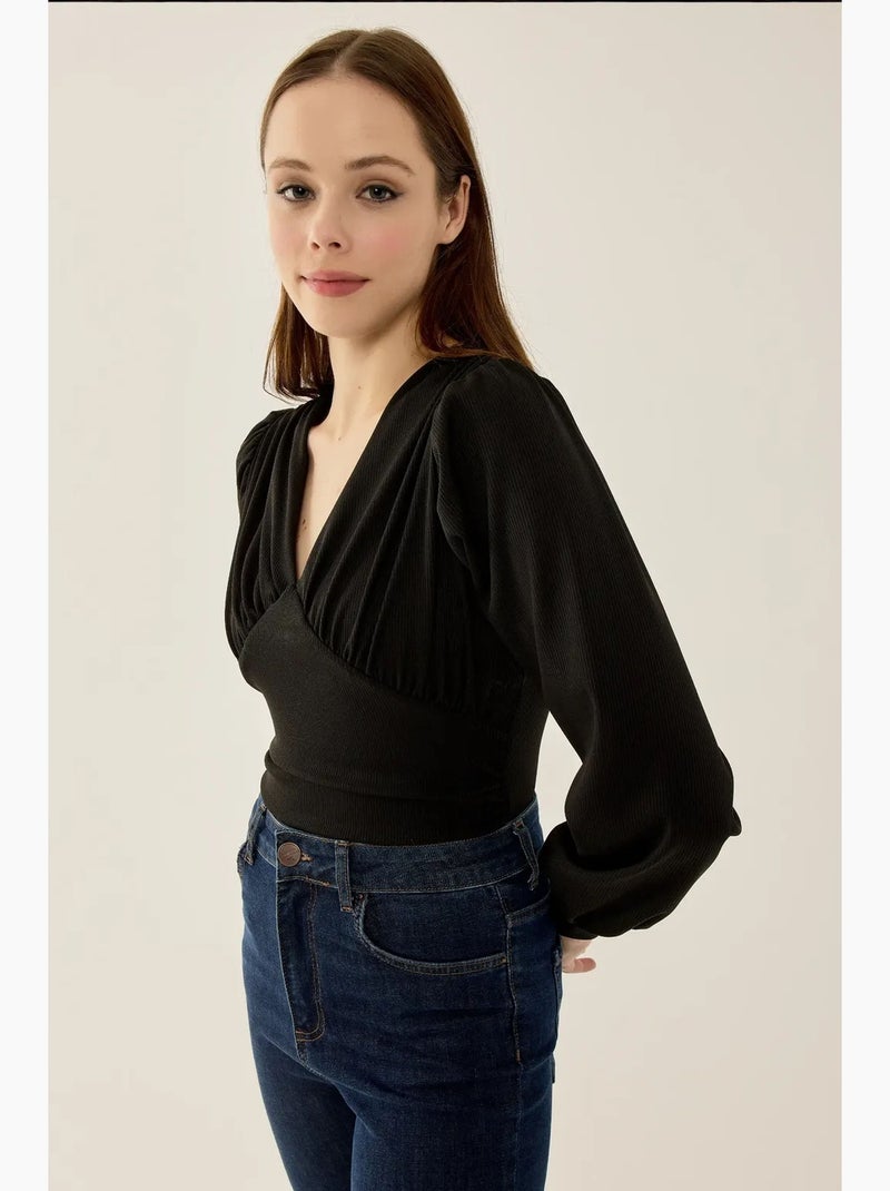 Body slim fit com decote em v e mangas balão hiccup Preto - Kiabi