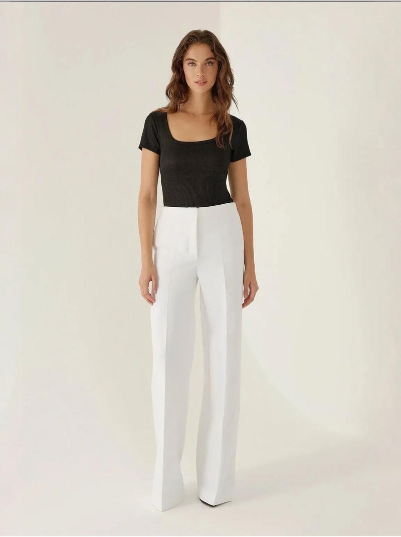 Body slim fit com gola redonda hiccup Preto - Kiabi