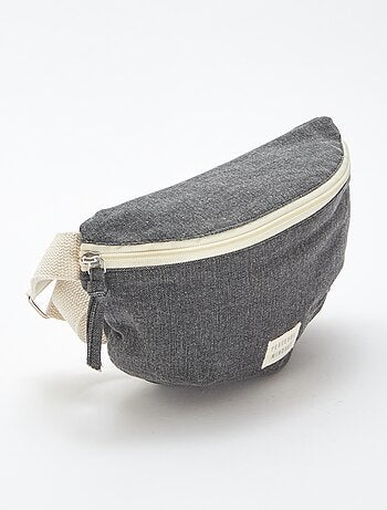 Bolsa de cintura grande com etiqueta tecida
