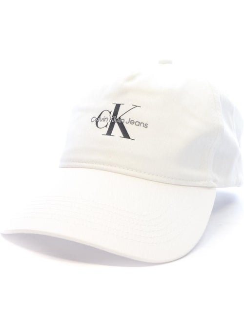 Boné Branco Masculino Calvin Klein Jeans com Logótipo Estampado - Kiabi