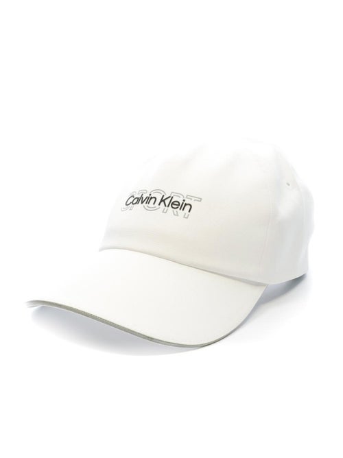 Boné Branco Unissexo Calvin Klein Jeans Clássico 6 Painéis - Kiabi Boné Branco Unissexo Calvin Klein Jeans Clássico 6 Painéis - Kiabi