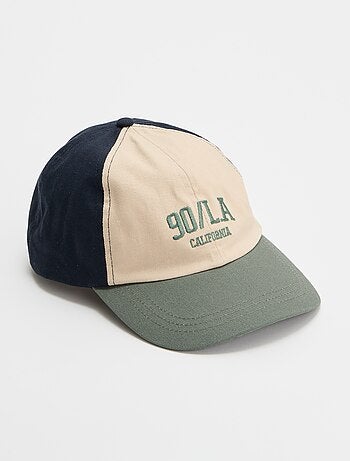 Boné 'California' com fecho de velcro