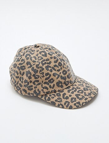 Boné com estampado de leopardo