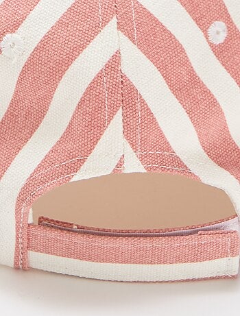 Boné com padrão ajustável com velcro