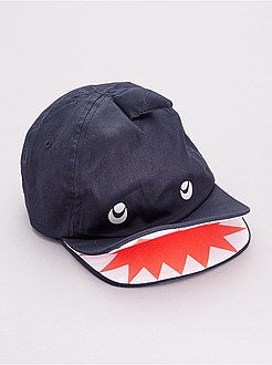 Boné com pala dupla 'Tubarão' - Kiabi