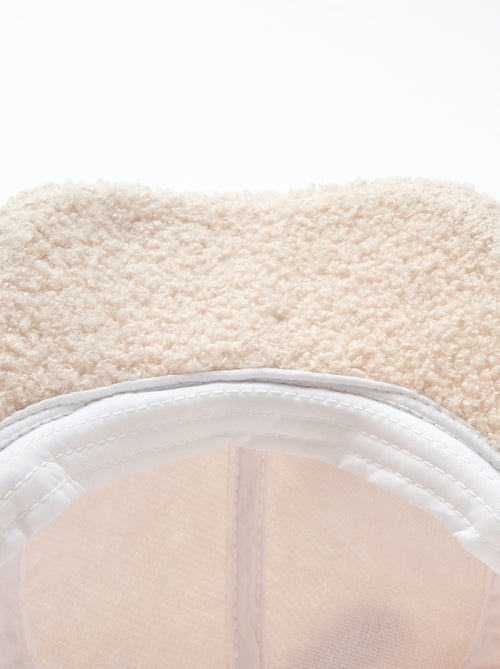 Boné efeito pele de carneiro liso - Kiabi