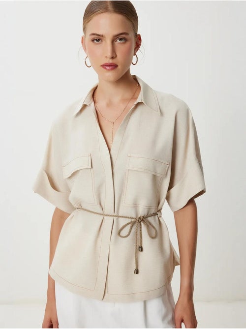 Bonita camisa de corte largo com cordão e detalhe de viés. Istanbul - Kiabi