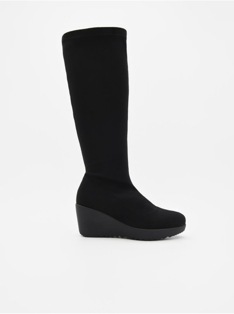 Bota com cunha couro natural purapiel Preto - Kiabi