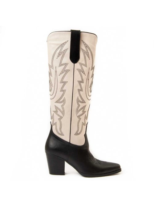 Bota Com Salto Material Sintético E Têxtil Montevita - Kiabi Bota Com Salto Material Sintético E Têxtil Montevita - Kiabi