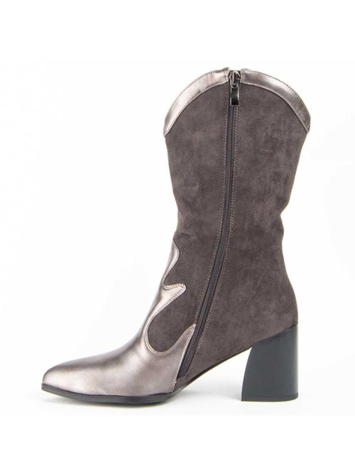 Bota Com Salto Material Sintético E Têxtil Montevita - Kiabi Bota Com Salto Material Sintético E Têxtil Montevita - Kiabi