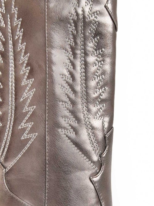 Bota Com Salto Material Sintético E Têxtil Montevita - Kiabi Bota Com Salto Material Sintético E Têxtil Montevita - Kiabi