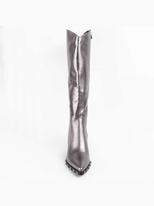 Bota Com Salto Material Sintético E Têxtil Montevita - Kiabi Bota Com Salto Material Sintético E Têxtil Montevita - Kiabi